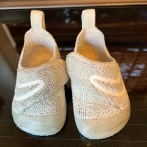 Nike Swoosh 1 toddler shoes size 3c